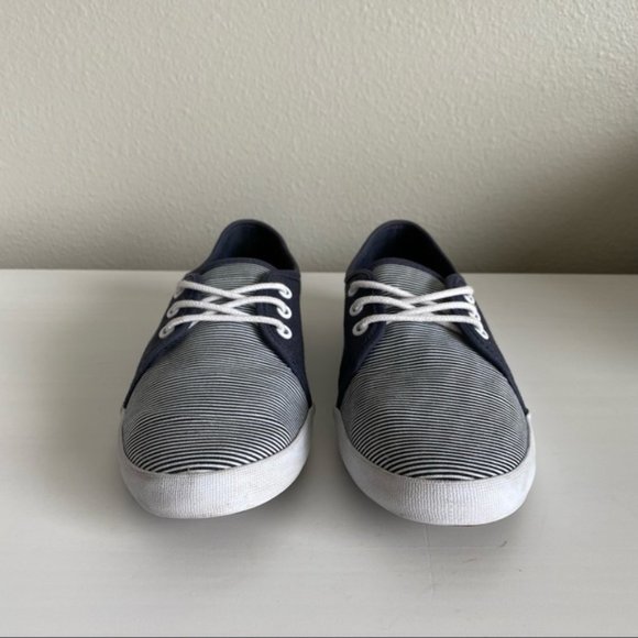 Vans, Dark Blue/White Skinny Stripes Tazie Lace Up Canvas Sneakers, Size 6.5 - Picture 2 of 9